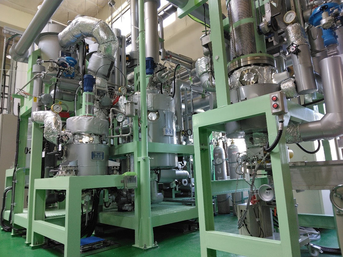 1715907769926000.jpg ¾ÛÈéËáСÐÍÊÔÑéÉú²ú×°±¸.jpg